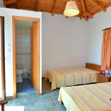 Vakantiehuis House Within An Olive Farm Ástros